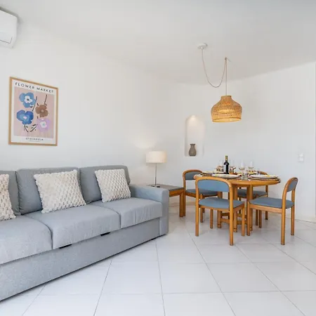 Sunny Flat With A Balcony & Pool By Hostwise * 阿尔布费拉