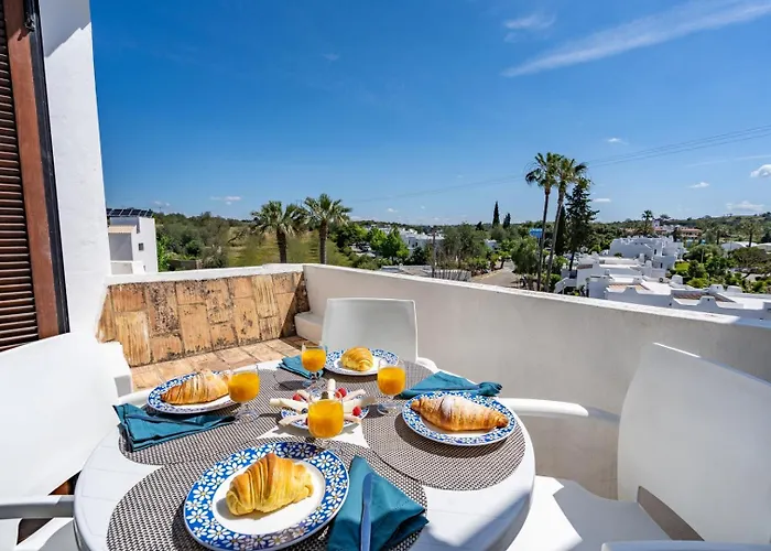 Sunny Flat With A Balcony & Pool By Hostwise Apartament Albufeira