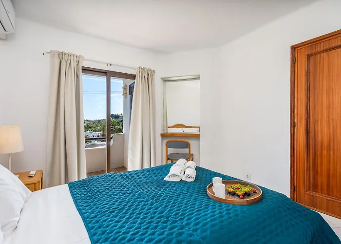 Sunny Flat With A Balcony & Pool By Hostwise アパート *