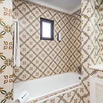 דירה Sunny Flat With A Balcony & Pool By Hostwise *