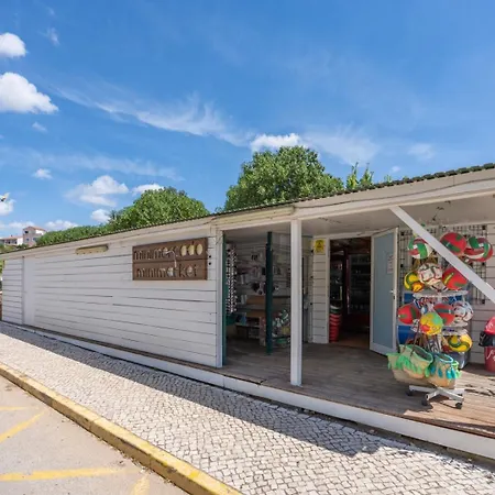 Sunny Flat With A Balcony & Pool By Hostwise Albufeira